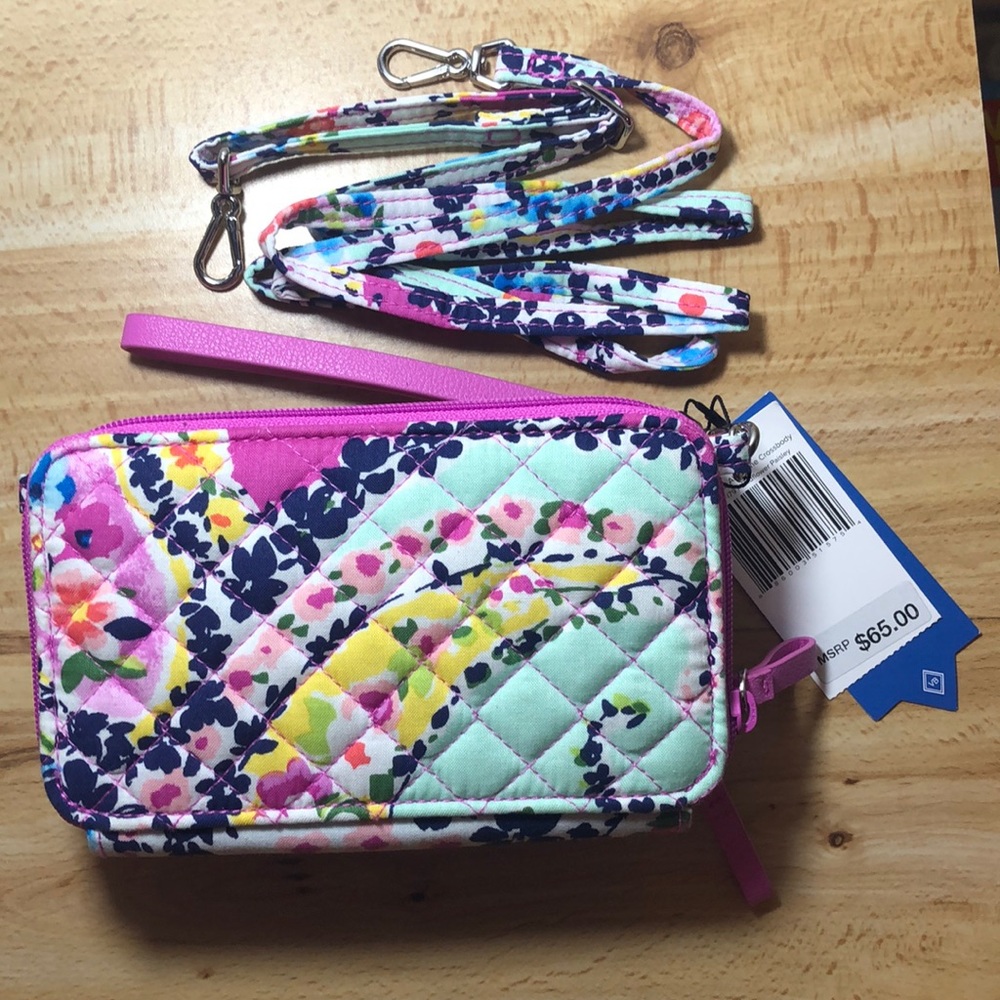 Vera Bradley RFID All In One Crossbody - Picture 3 of 6